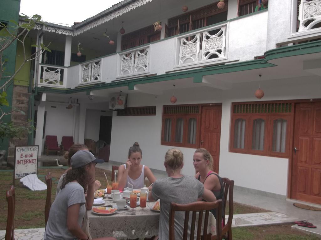 Srilanka Ayurveda Hotel Hikkaduwa Dış mekan fotoğraf